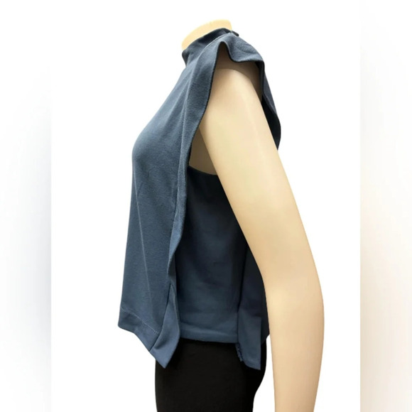Cable & Gauge NWT Sleeveless Blue Turtleneck Size Medium - Picture 3 of 7